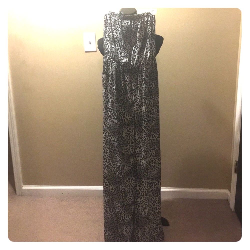 NWT Guess Leopard Print Jumpsuit